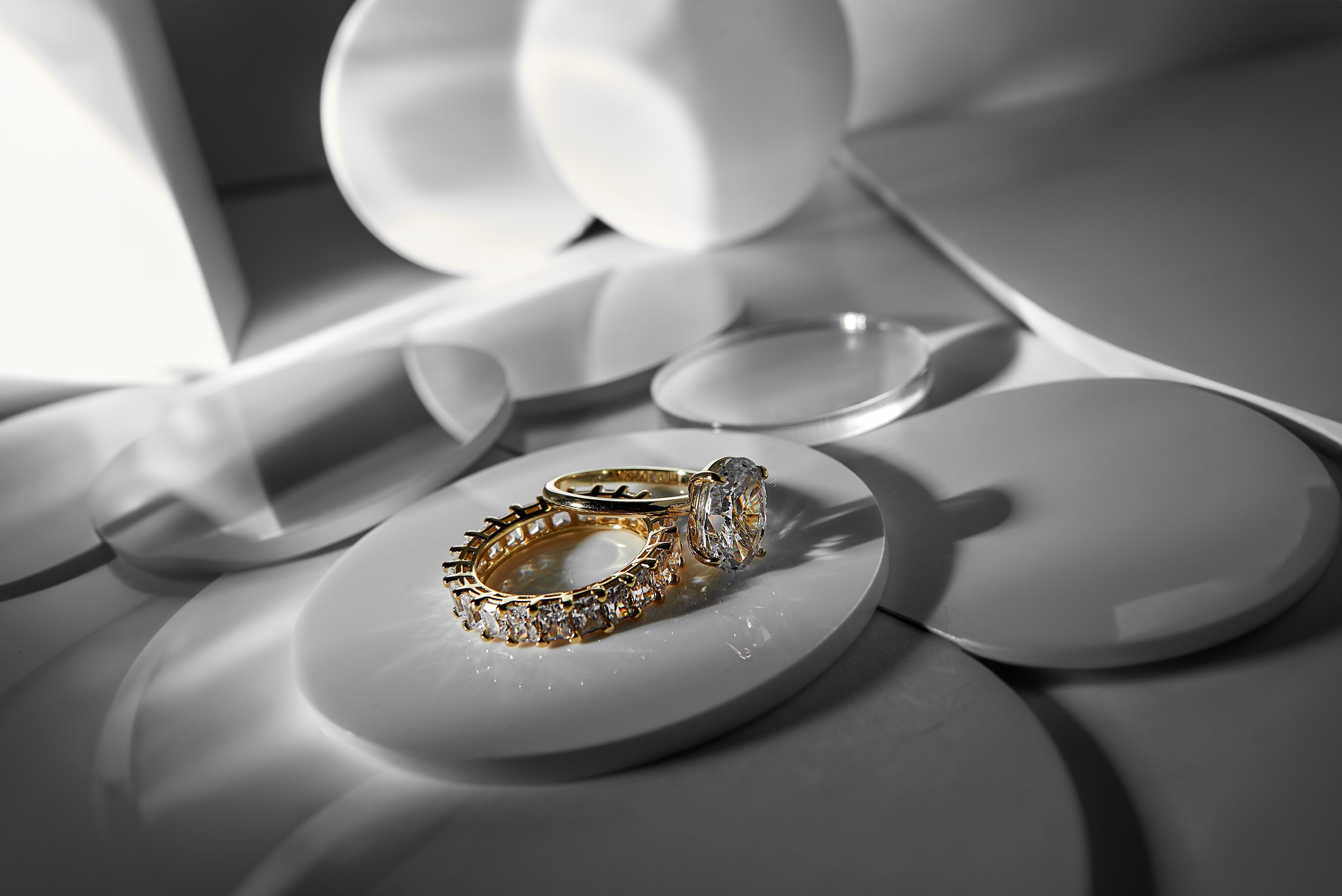 Lab Grown vs Natural Diamonds: Which Should You Choose? - AnjaysDesigns