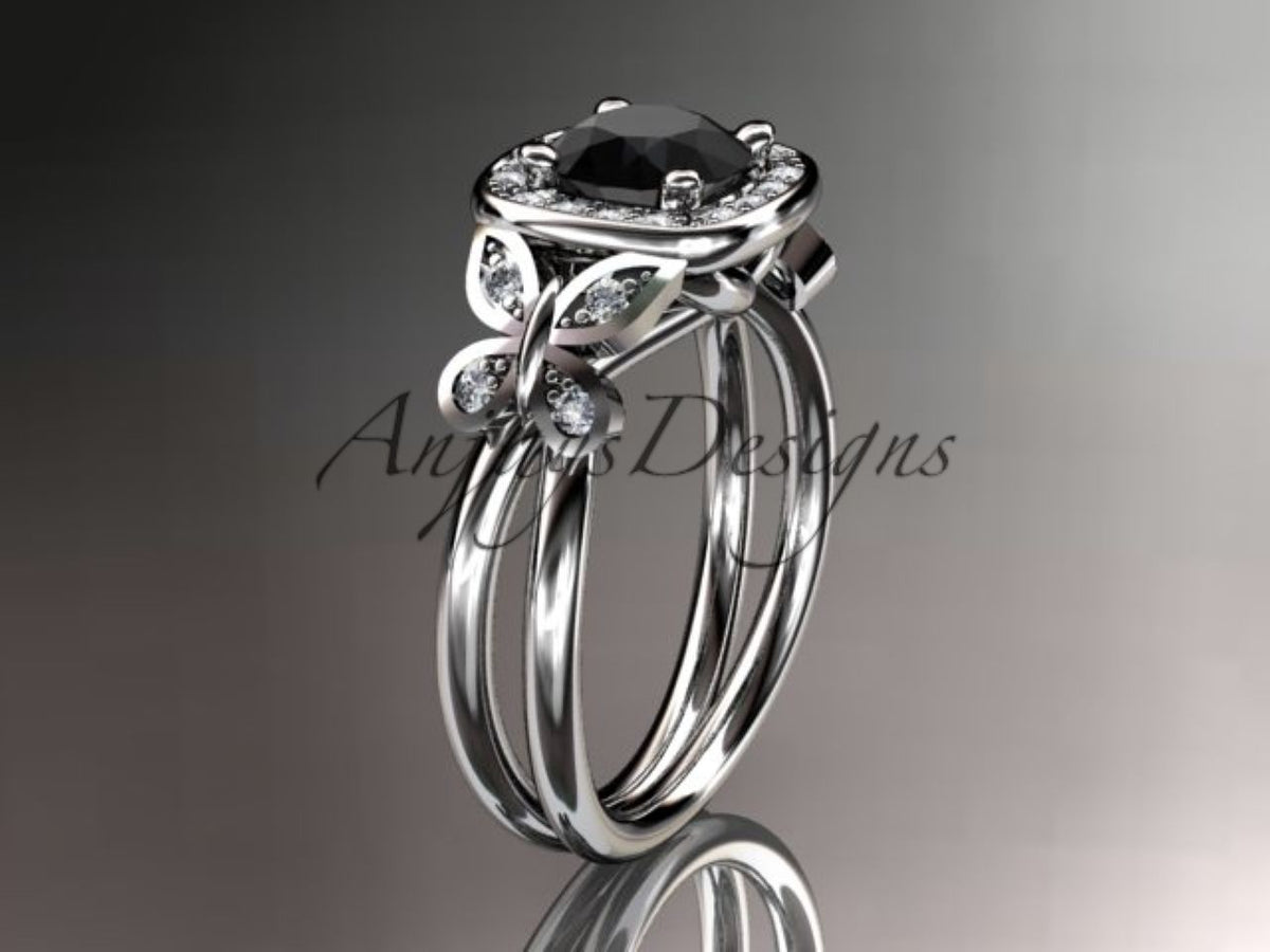 Flowing yellow gold band with diamond accents
