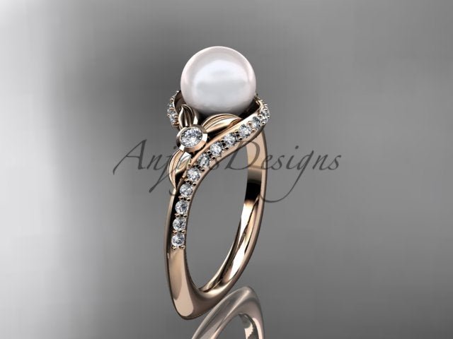 Angled view highlighting the organic leaf motifs entwined with the pave diamond wave