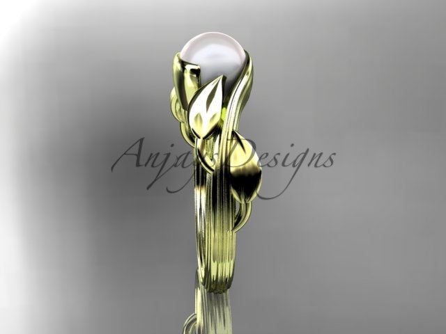Detail of the sculpted leaves surrounding the cultured pearl