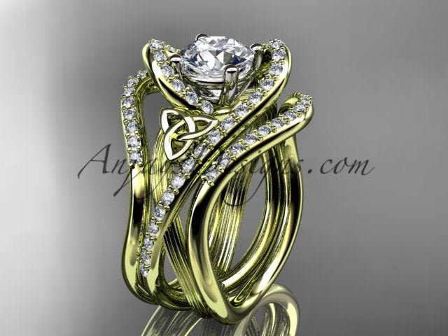 Celtic Trinity Knot engagement ring close-up