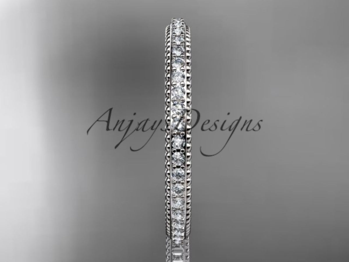 Detailed view of diamonds set along the ADER86B ring