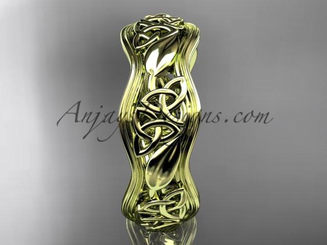 Side view of 14K yellow gold Celtic trinity knot and leaf wedding band CT7504G showing profile height