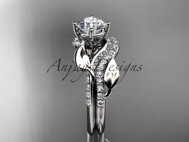 Close-up detail of 43 VS-SI G-H natural accent diamonds micro-paved along the vine band   